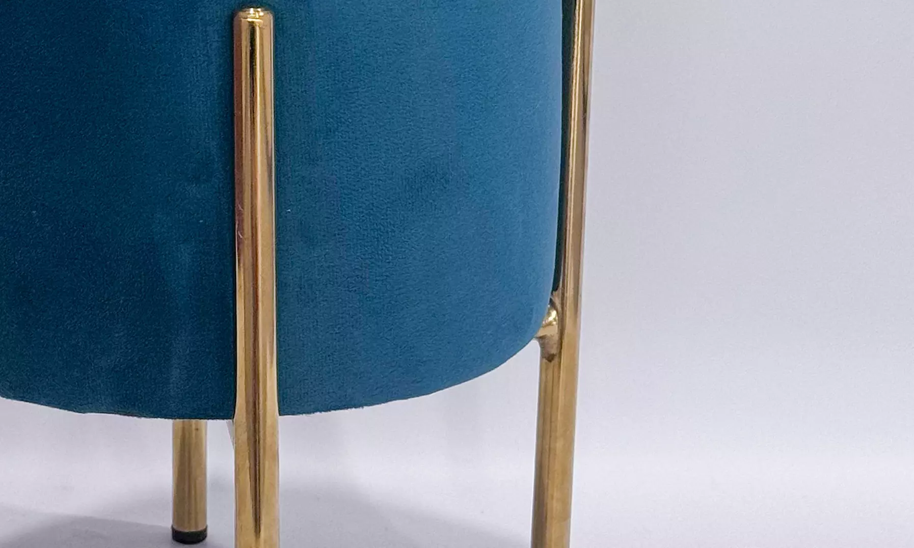 Samt-Pouf „Arturo“