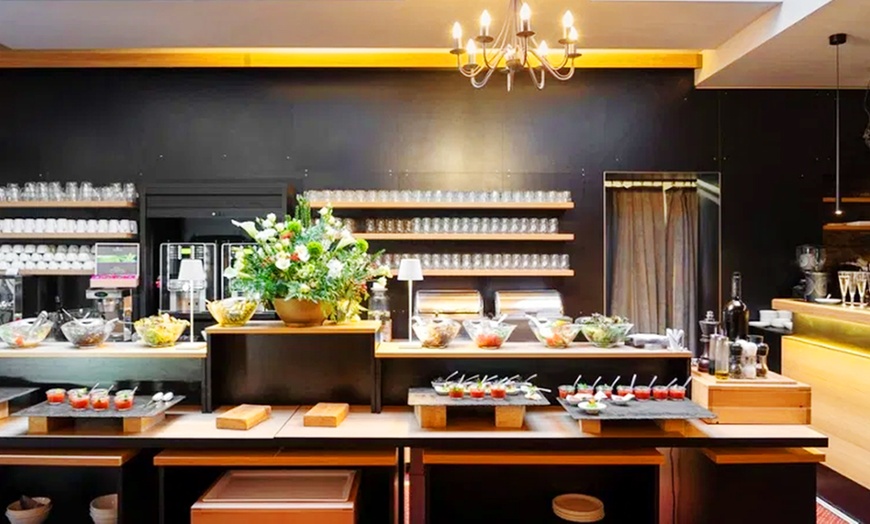 Image 5: Bei Prag: 2-3 Nächte für Zwei mit Frühstück, 1x Dinner & Wellness