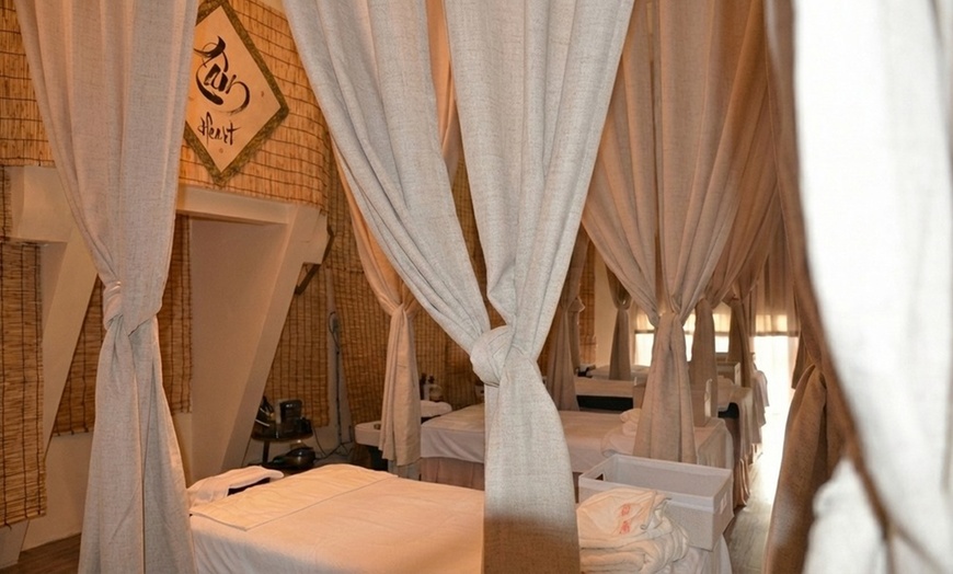 Image 2: Radiant Skin w/ 1 Express Facial,  Detox Facial or  Anti-Aging Facial 