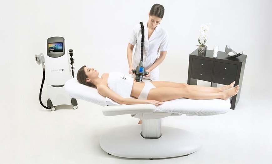 Image 1: Offre minceur à Cannes : combattez la cellulite avec Diane Tech