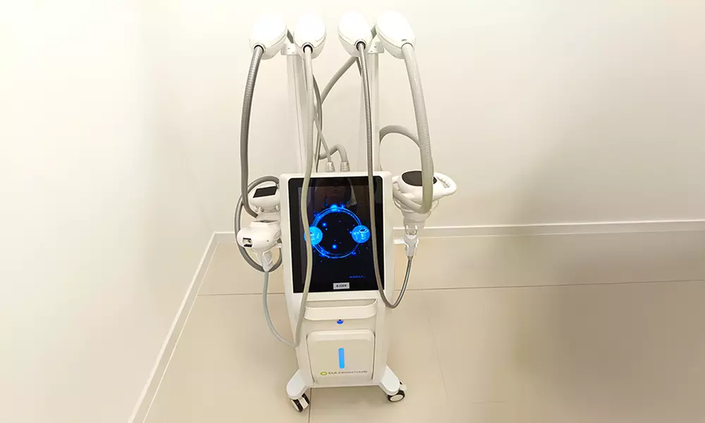 Wyszczuplająca kriolipoliza – 1, 2 lub 3 przyłożenia głowicy  – w Gabinecie Beauty&Wellness (do -63%) - Image 6