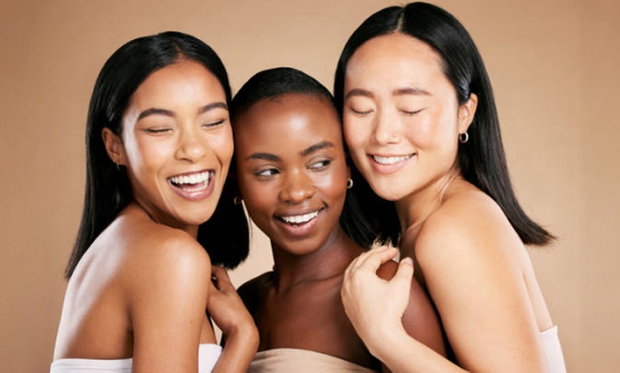 Image 2: 1 or 2 Choices of Any Chemical Peels for up to Two People