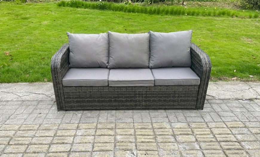 Image 3: Deluxe 10-Seater Rattan Garden Furniture Set