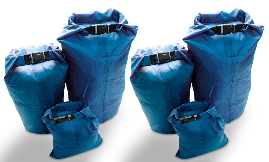 Image 9: Set of Three Dry Sacks