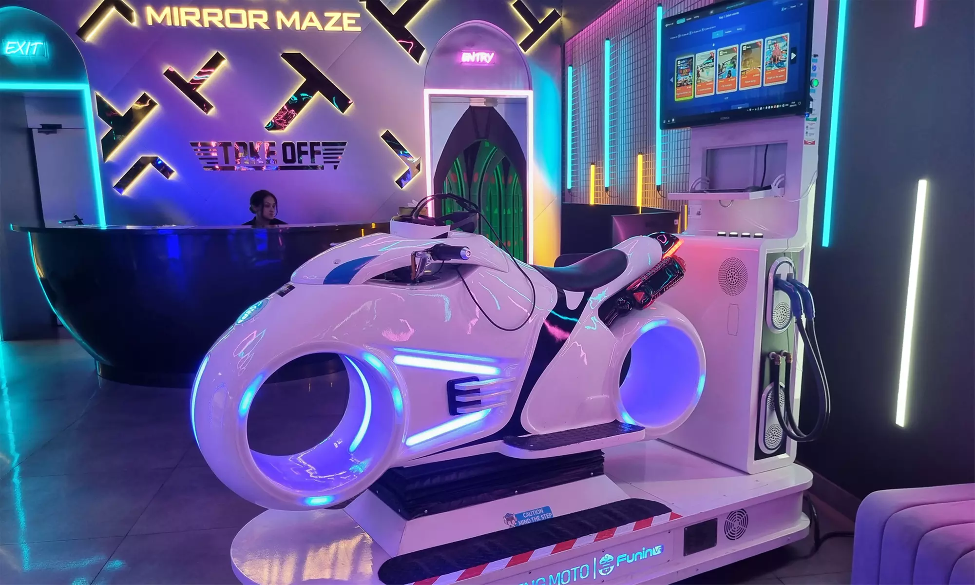 Experience One or Two Hours of Unlimited Gaming For Up to 4 People