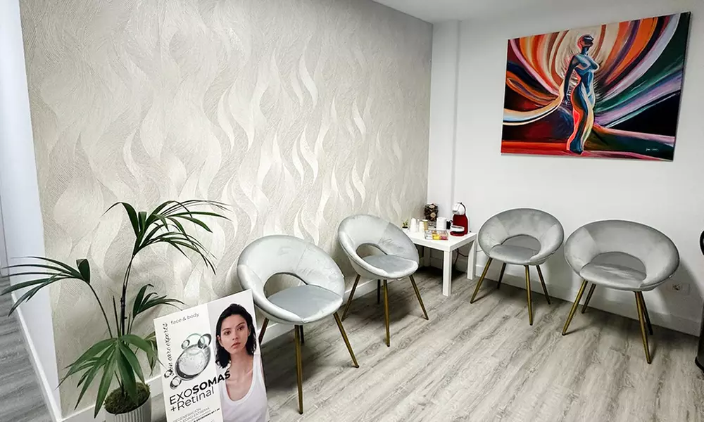 Limpieza facial profunda con peeling químico o Dermapen