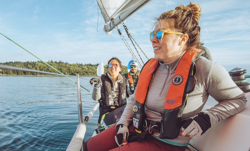 Image 4: Up to 36% Off 4-Hour Intro to Sailing Course in Seattle