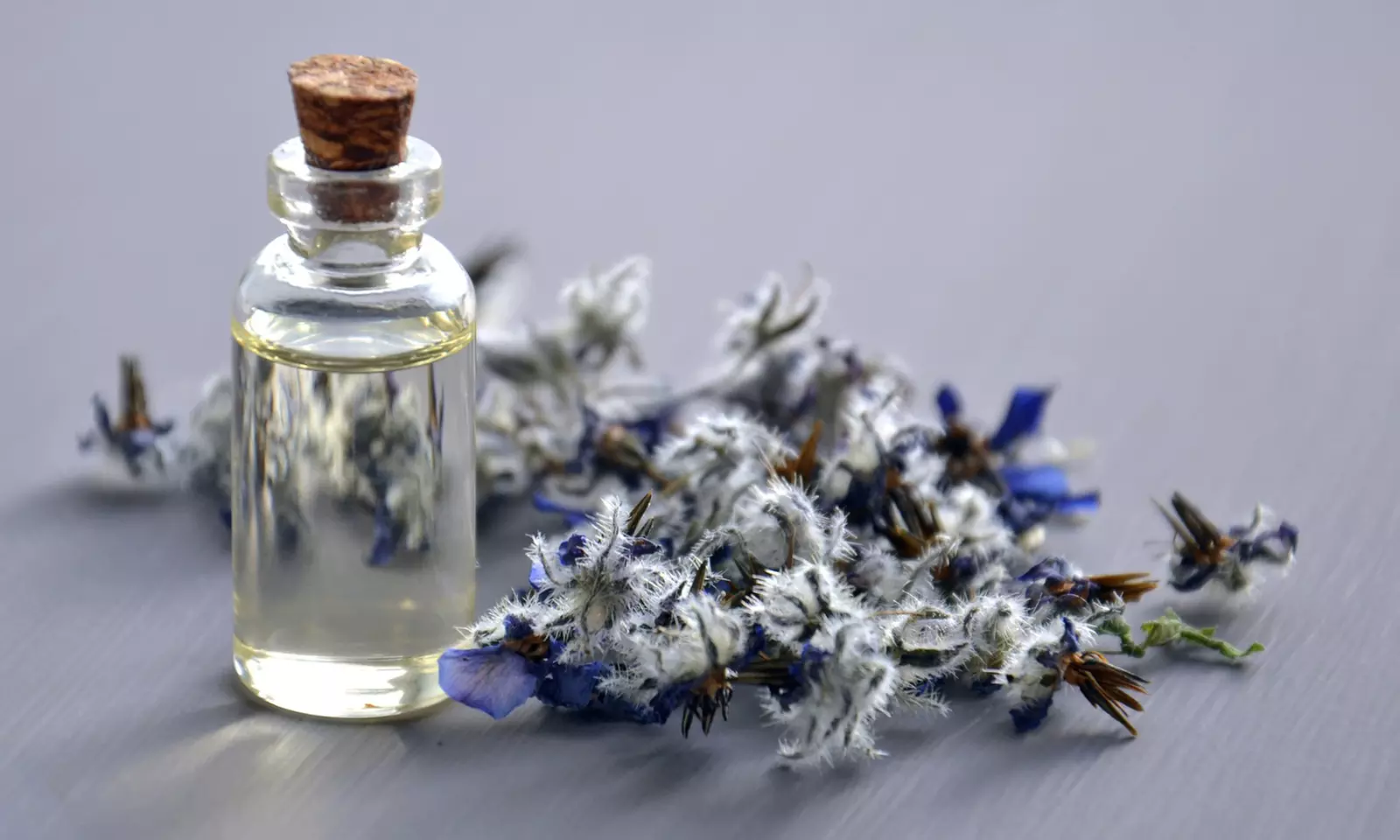 Cata olfativa y creación artesanal de tu propio perfume para 1 o 2