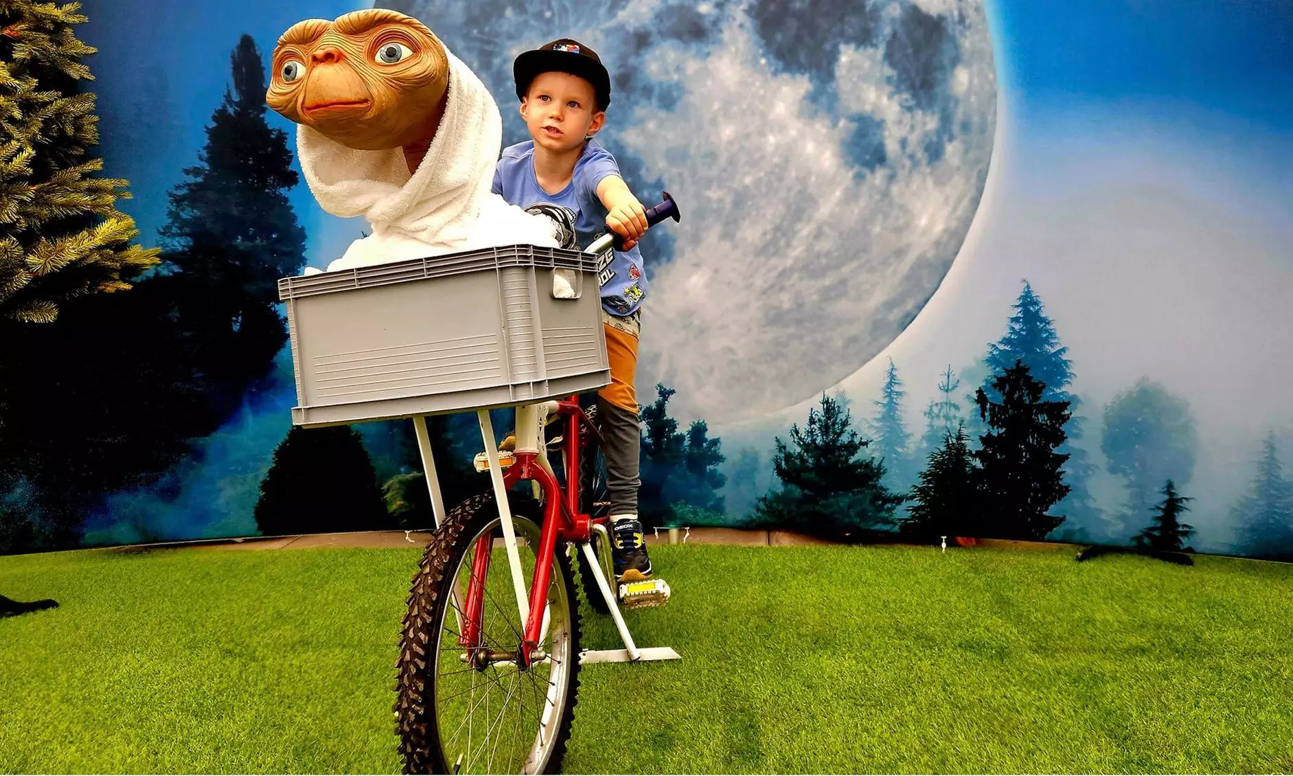 Bilety do kosmicznej zabawy dla 1 osoby lub całej rodziny