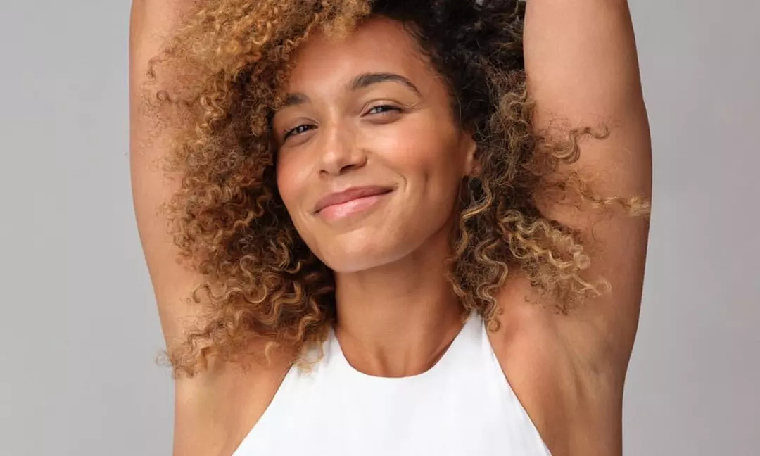 Get Smooth Skin w/ 4 or 6 LHR Session for Small, Medium, or Large Area