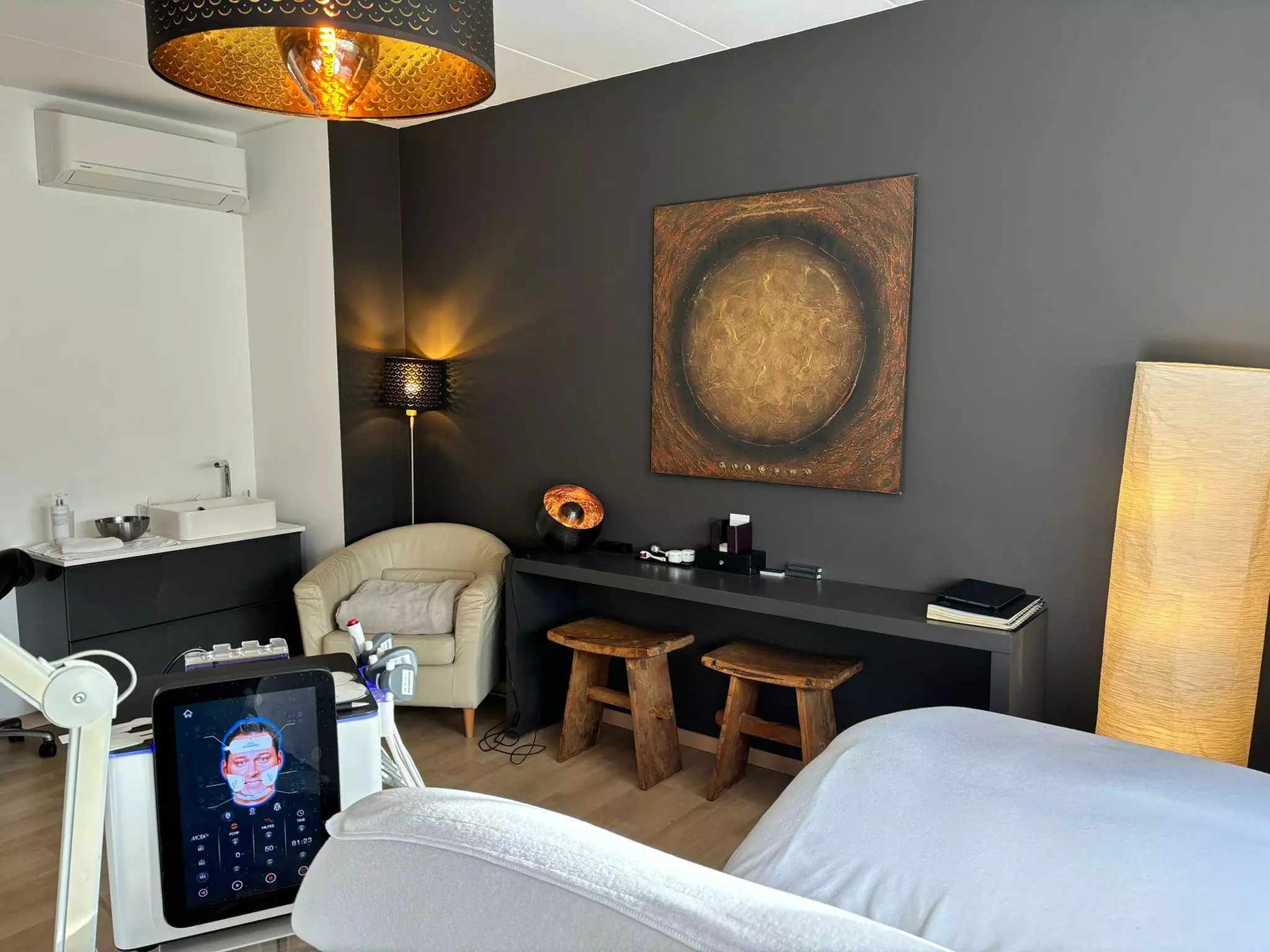 Microdermabrasion avec cellules souches