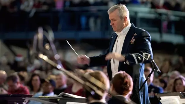 San Francisco Symphony with Fireworks on July 4 at 8 p.m. - Primary Image