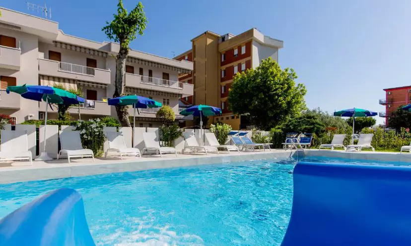 Cesenatico: Standard-Doppelzimmer mit All Inclusive