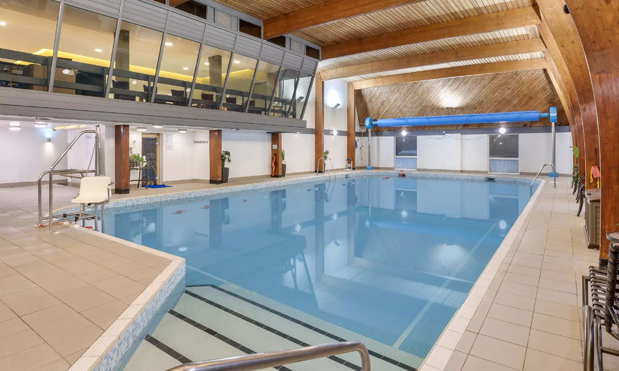 Rolling Hillside Retreat in Devon: Scenic Apartment Stay up to 6