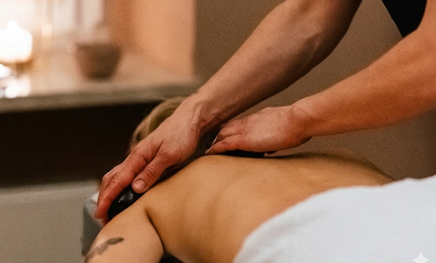 Image 4: Masaż fizjoterapeutyczny dla 1 osoby lub dla dwojga z masłem shea