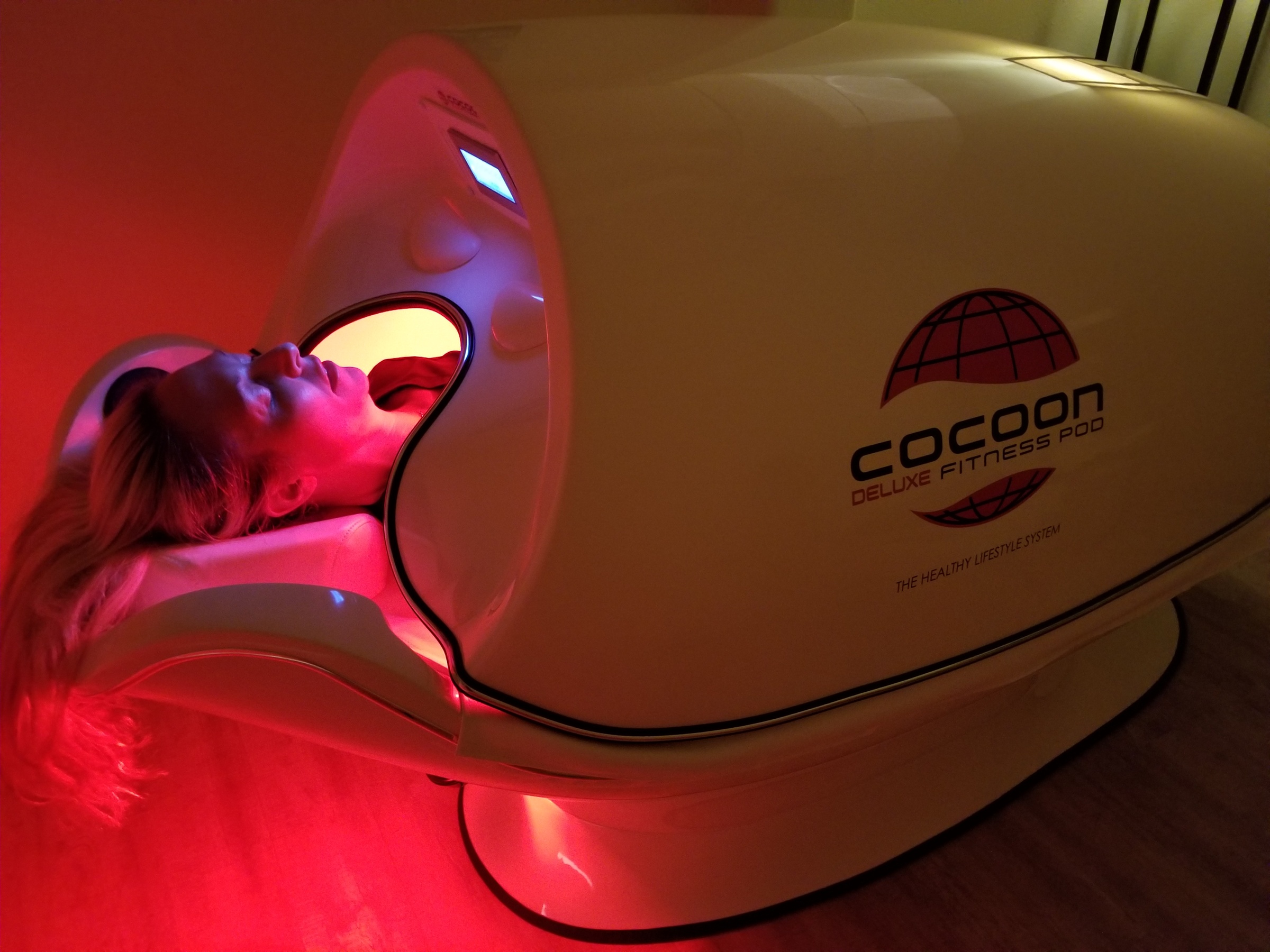 Infrared Sauna Cocoon Sessions for Body Toning and Fat Reduction