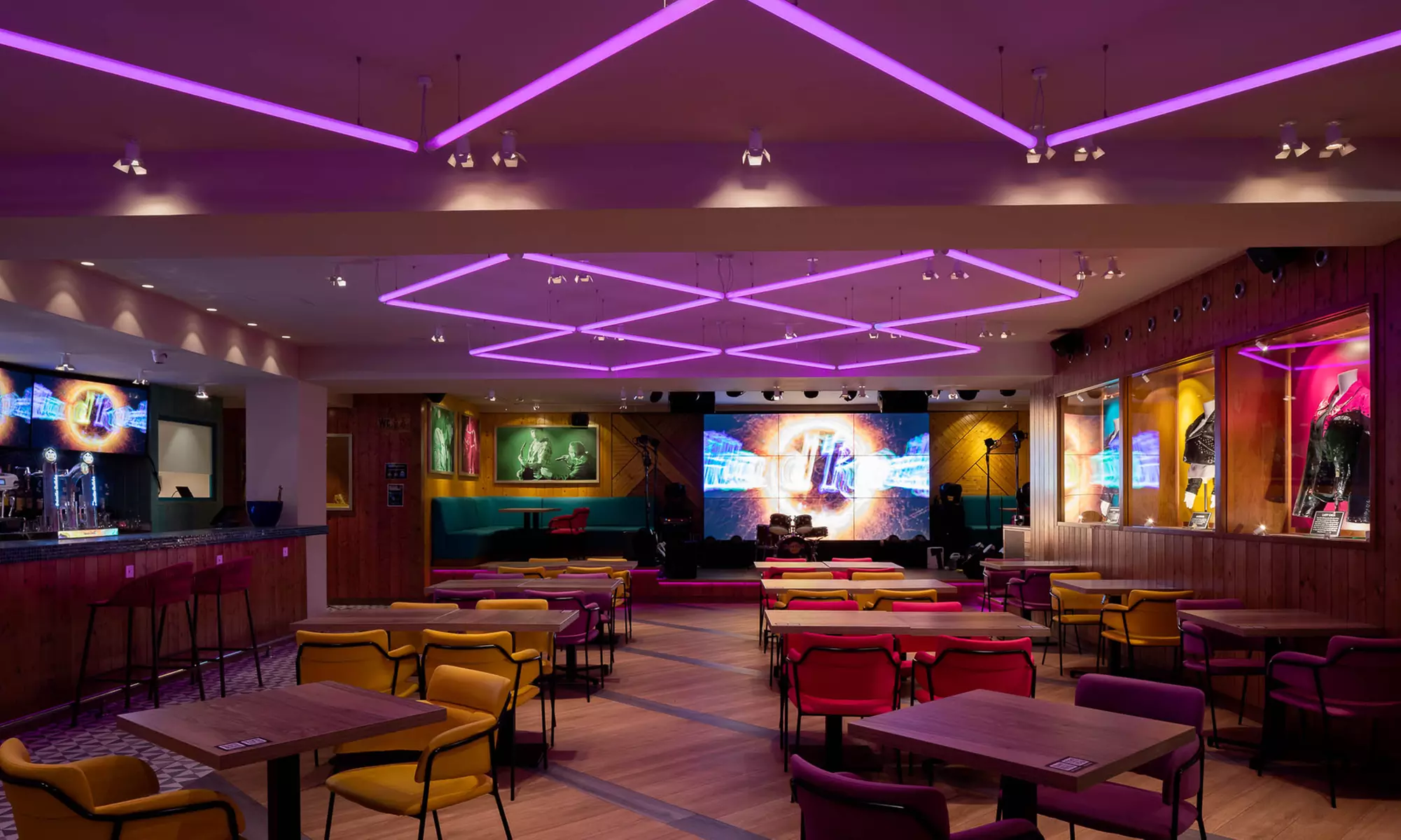 Menú Hard Rock Café clásico o premium para 2 o 4 personas con bebida