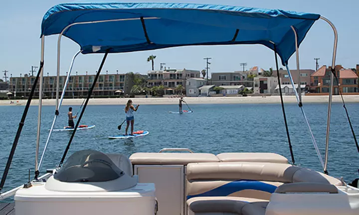 Discover Mission Bay on a One or Two-Hour Pontoon Rental