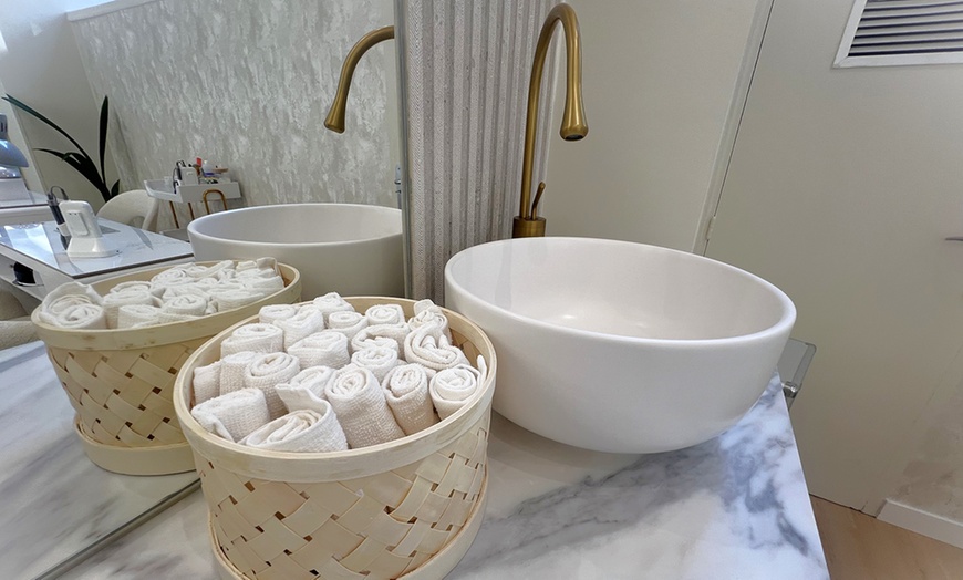 Image 5: Masaje corporal con opción a craneofacial para 1 persona