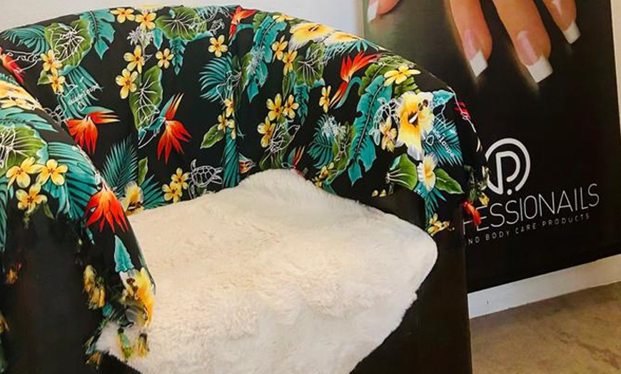Image 2: Beauté des mains ou des pieds chez Au Zen Mourillon