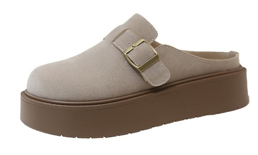 Image 3: Stylish Buckled Platform Loafers