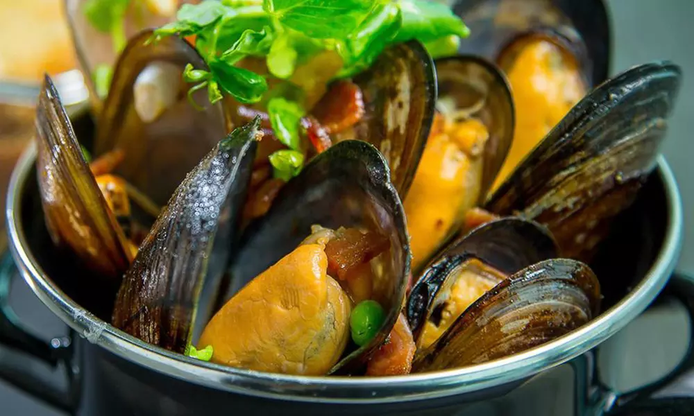 5* Saturday Brunch and: Child (AED 137) or Adult (AED 274)