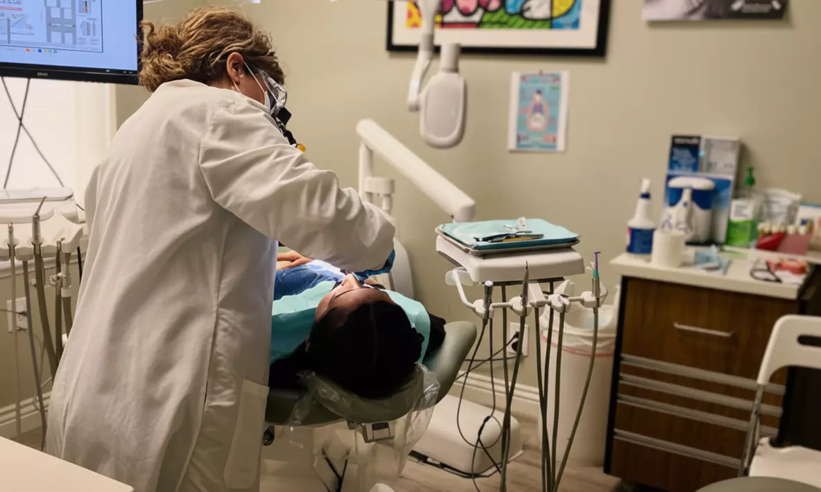 Dental Exam with X-Rays & Cleaning or Regular Whitening Treatment