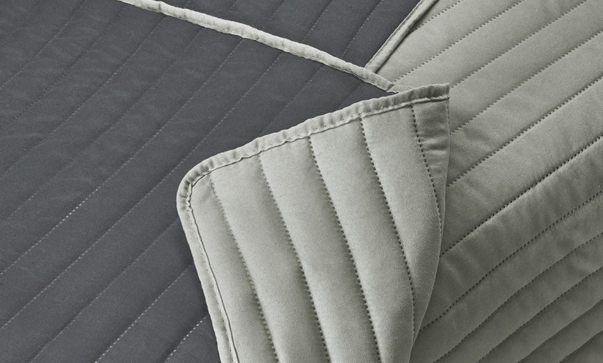 Image 7: Wasserabweisender, wendbarer Bezug für Sessel oder Sofa