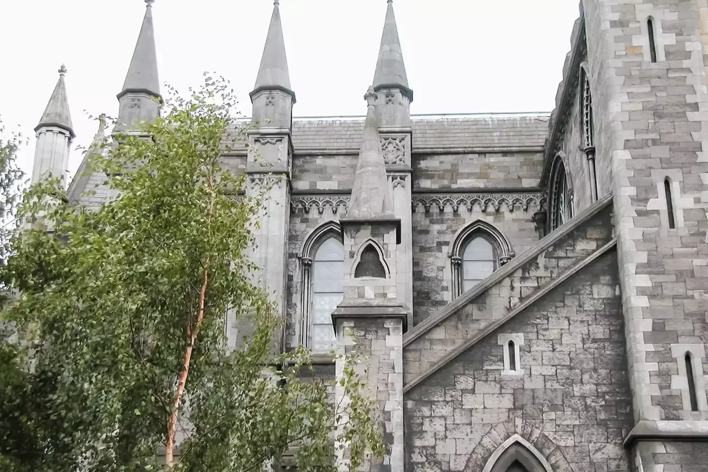 ✈ 8-Day Dublin & London Vacation with Air from Great Value Vacations