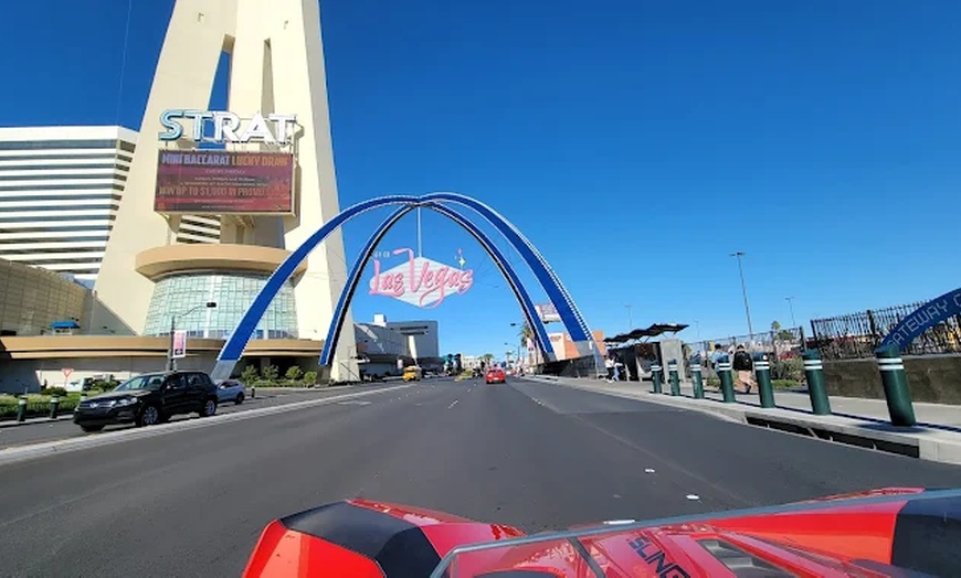 Image 6: Cruise in Style with The Exclusive Polaris Slingshot Rental!