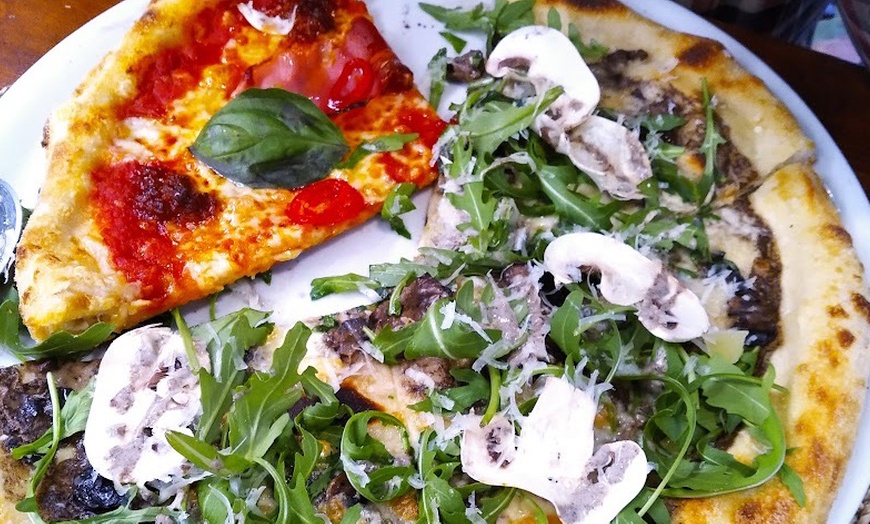 Image 10: Menú italiano para 2 o 4 con bebida y más de 15 principales a elegir