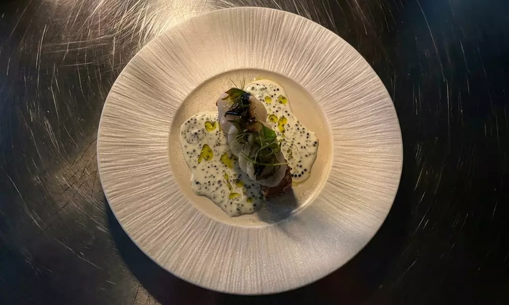 Escale culinaire française en 3 ou 4 services avec Les 4 Saisons