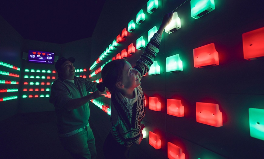 Image 3: Experience Virtual Reality Games with Dreamskape Immersive Pass