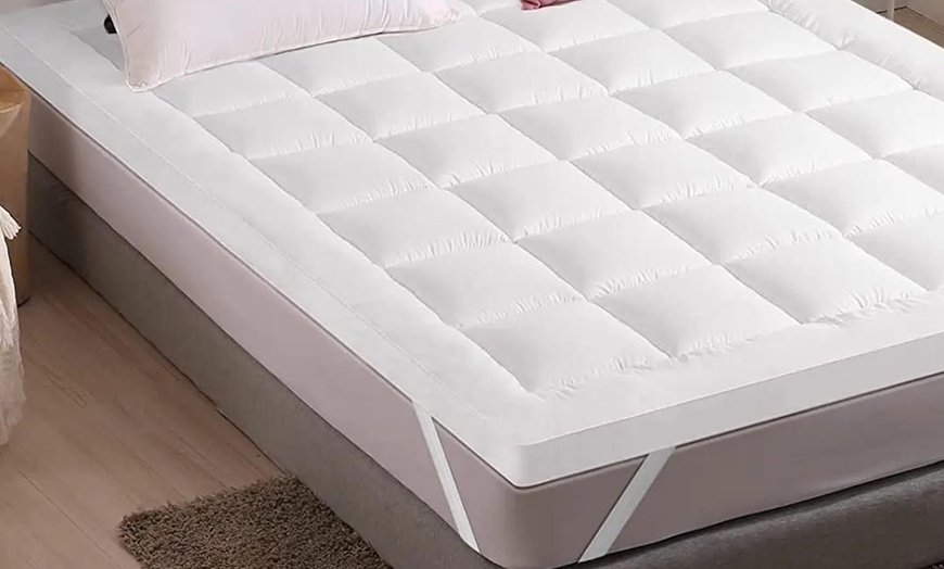 Image 1: Extra Deep 10cm Deep Mattress Topper