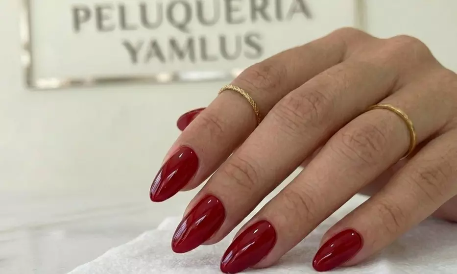 Manicura semipermanente, gel, rubber o acrílico monocolor