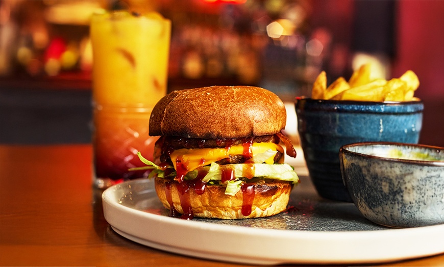 Image 3: Burgers, Pizzas, Wings, Mains and Sharers at Social Pub & Kitchen