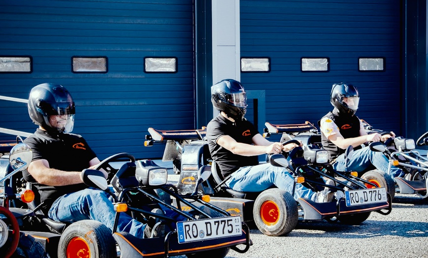 Image 1: 1 Std. purer Fahrspaß mit einem Straßen-Go-Kart für 1, 2 oder 4 Person