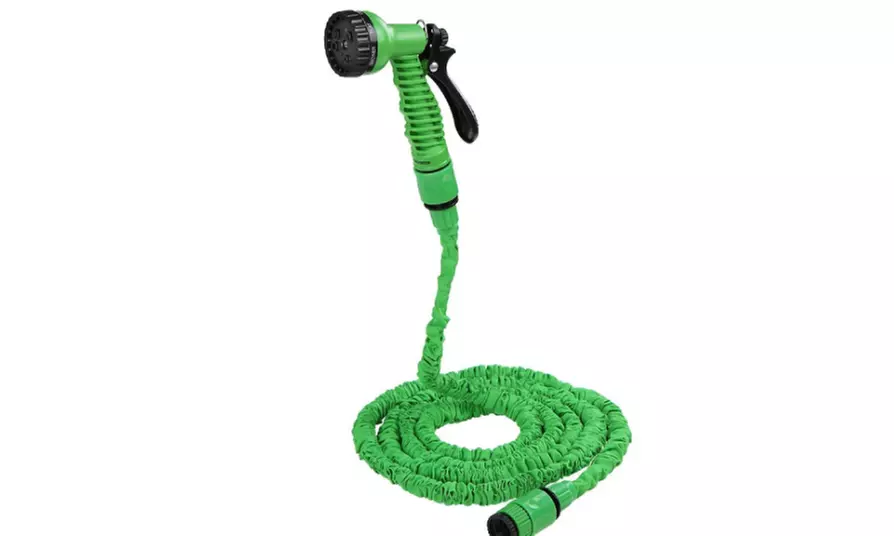 Flexibler Gartenschlauch mit Multifunktionsspritze