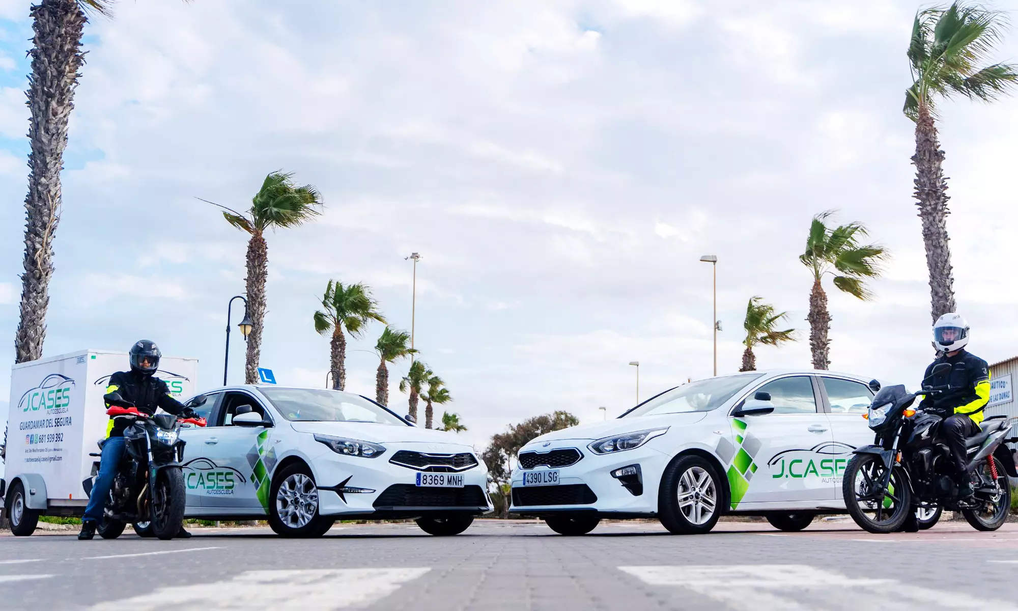 Curso para carnet de moto A1 o A2 con 4 clases prácticas más exámenes