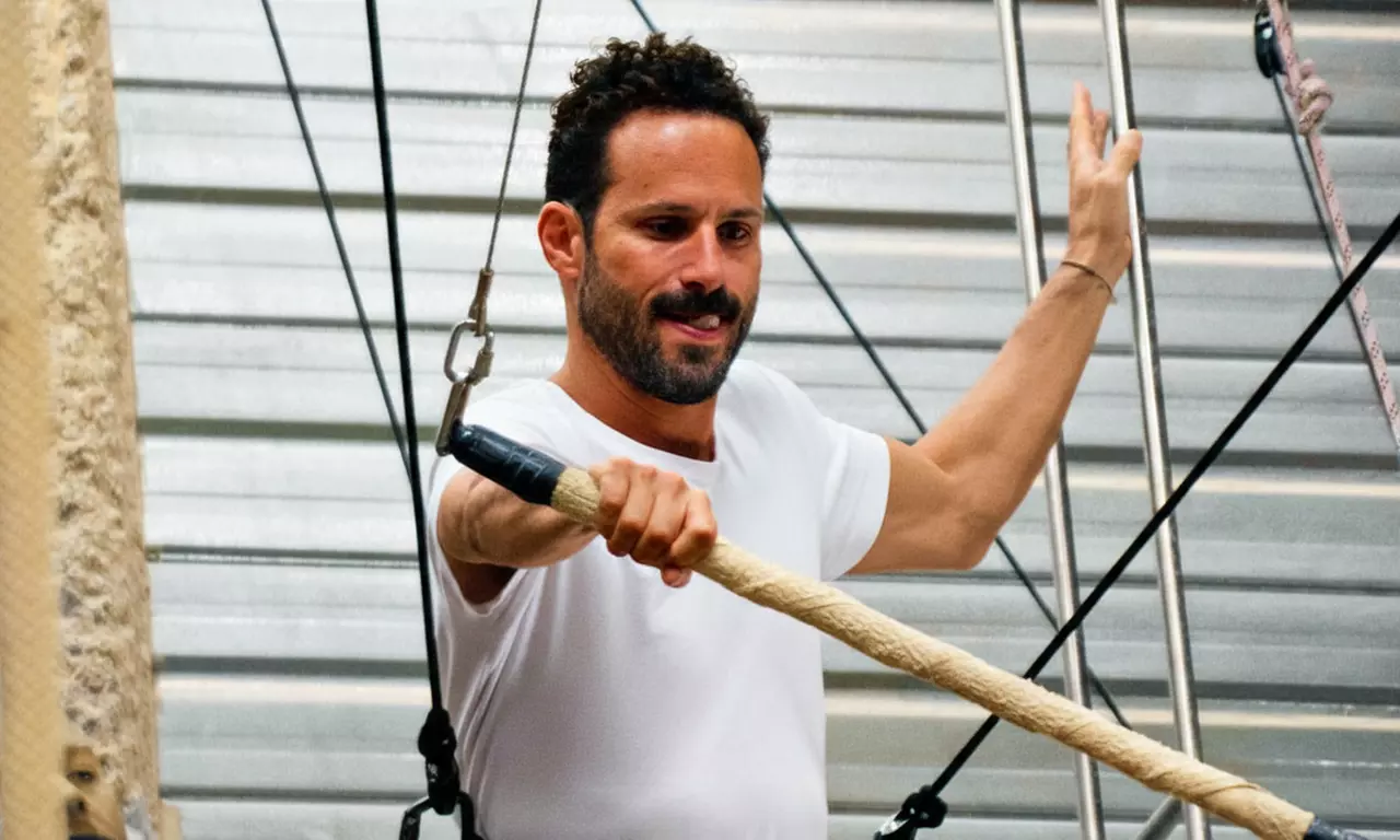 2-Hour Flying Trapeze Beginner Experience for One or Two People