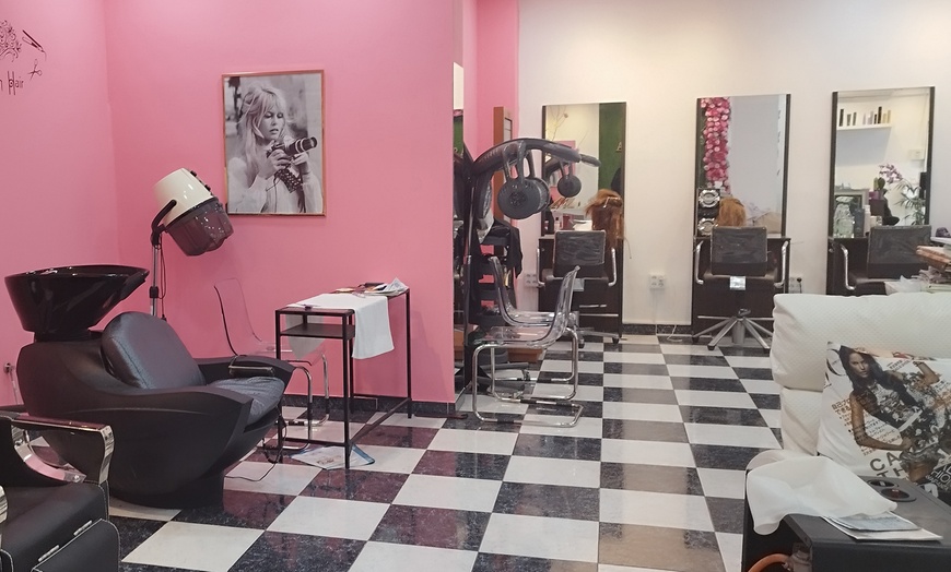 Image 3: Alisado con queratina o tratamiento reafirmante capilar 