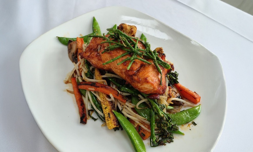 Image 5: Scotland: 2-3 Nights with Breakfast, 2 Course Dinner and Room Upgrade