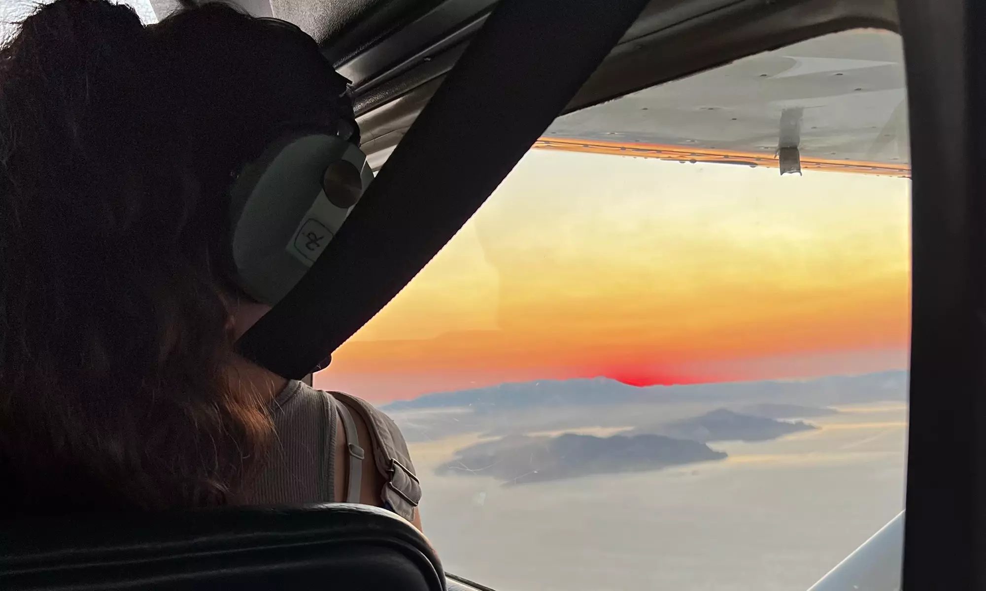 Fly Together: Exclusive Flight Deals for 2 or 3 People