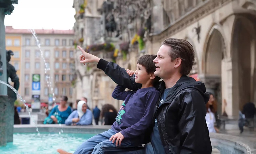 Image 2: Rätseltour / Schnitzeljagd in der Stadt deiner Wahl für 1-8 Personen