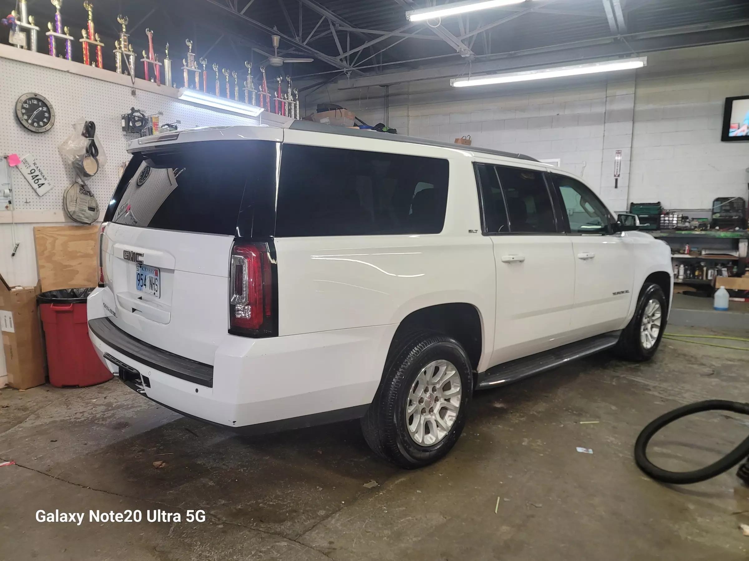 Luxury Full Vehicle Detailing for a Small, Medium, or Large Vehicle