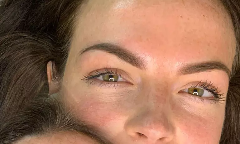 Enhance Your Natural Beauty with Semi-Permanent Brows or Lash Line