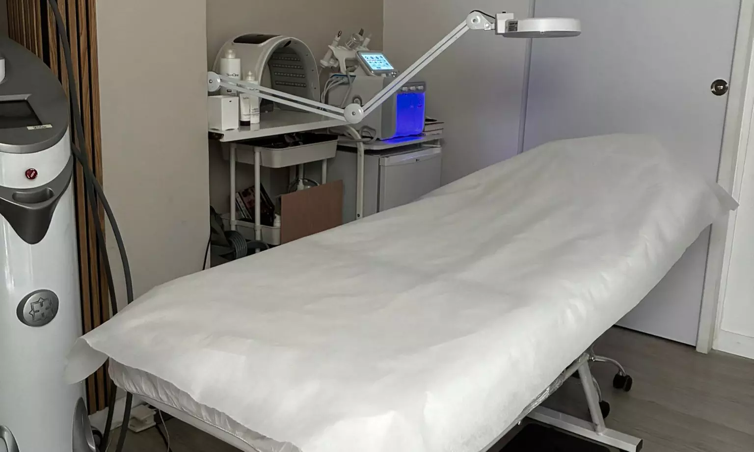 Lifting de pestañas con opción de tinte y servicios de cejas para 1