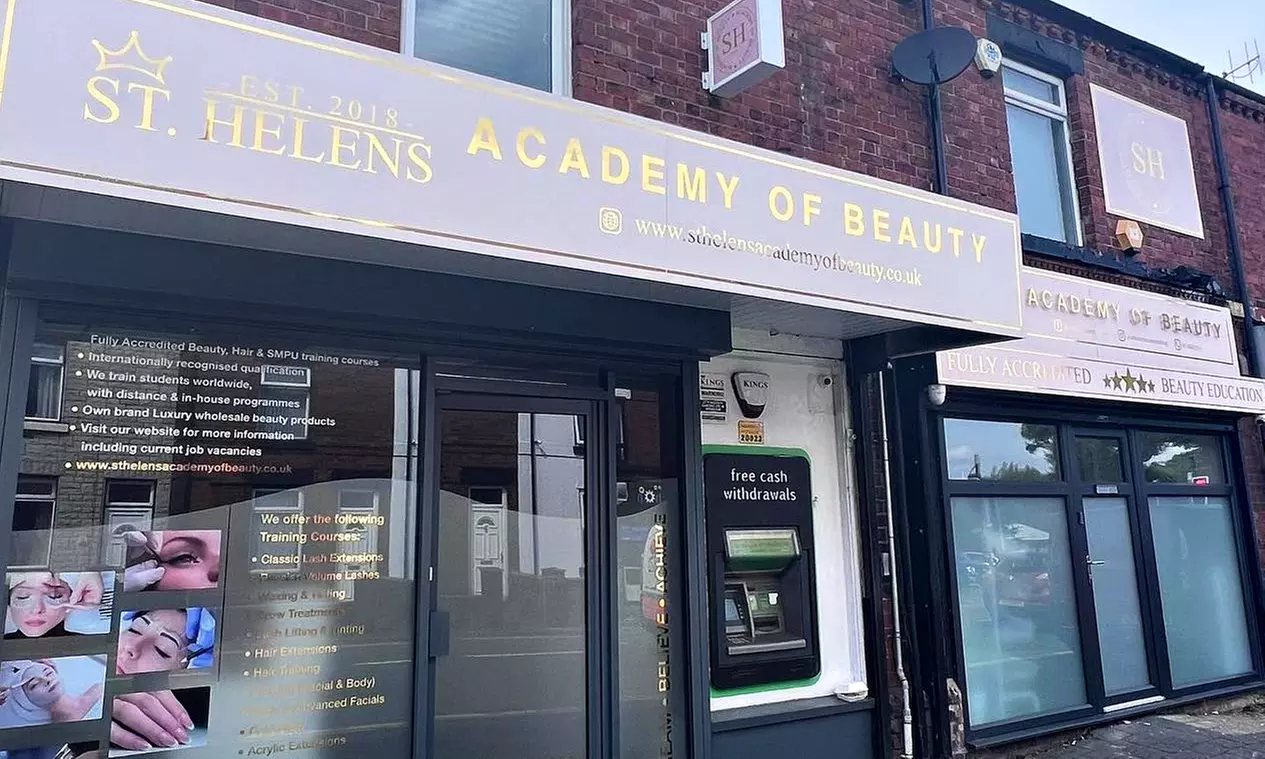 Get 60, 75, or 90 Minute Japanese Head Spa Optional Facial