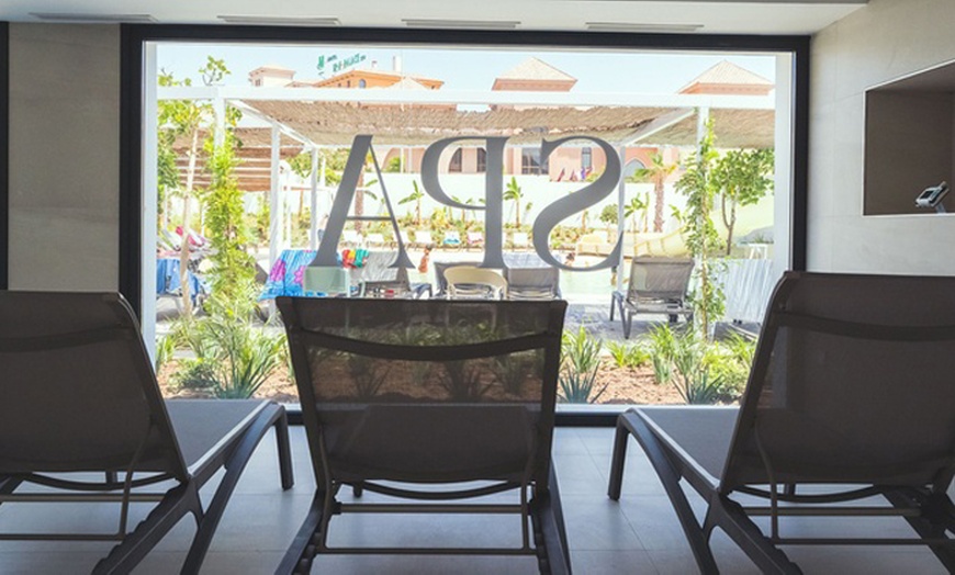 Image 8: Ritual relajante con spa y masaje en Costa del Sol Glamping Village