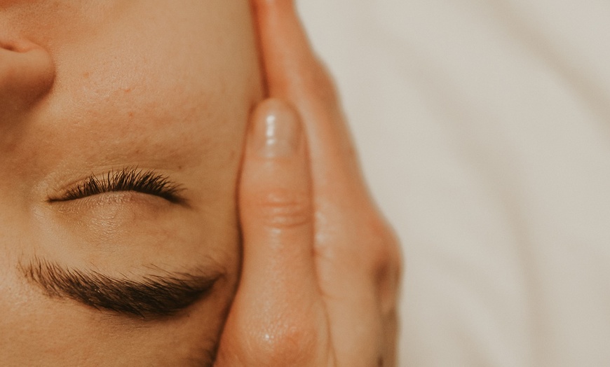 Image 5: 90-Minute Massage + Enhancement of Your Choice
